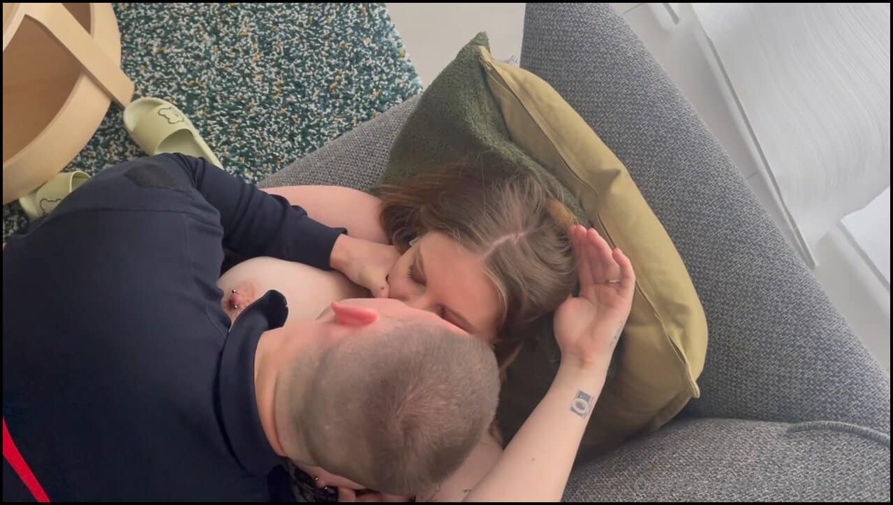 Mrsmrb _ 89 _ Jeu de RÃ´le avec un VRAI POMPIER devant Mr _ il est venu rÃ©aliser mon fantasme